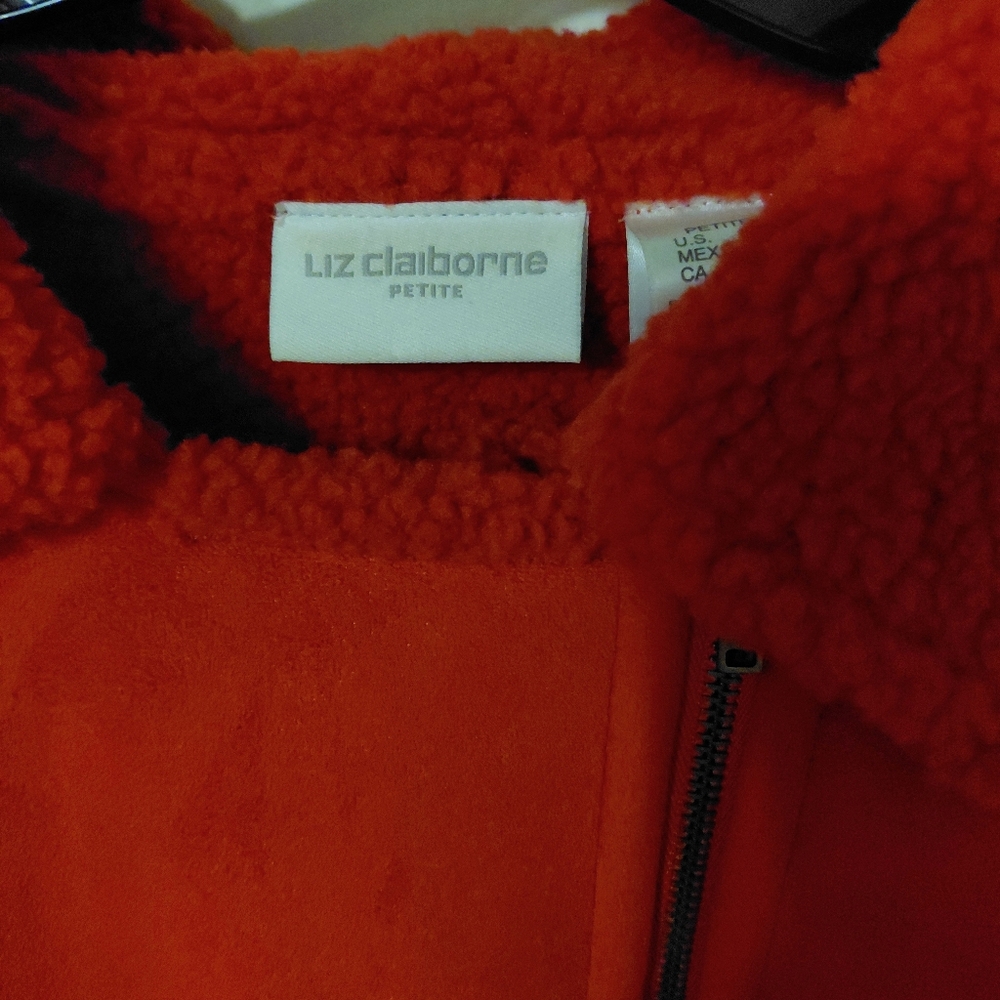Womens LP Jacket Liz Claiborne Red Sherpa Lining, Trim, & Collar SOFT Warm - Picture 2 of 10